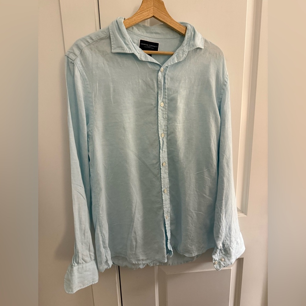 Charles Tyrwhitt Linen blue button down shirt